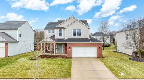 464 Shiloh Dr, Chelsea, MI 48118