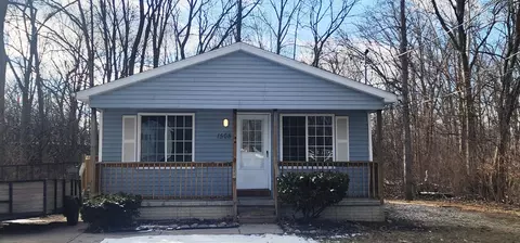 1568 Outer Ln Dr, Ypsilanti, MI 48198