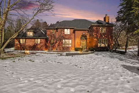 4800 Gullane Dr, Scio, MI 48103