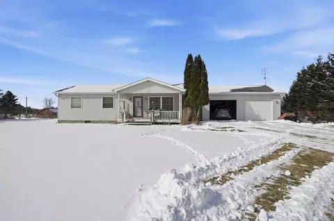 1549 Hayden Rd, Arcadia, MI 48412