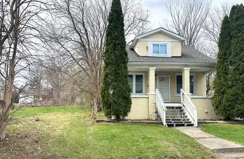 6183 Woodhall St, Detroit, MI 48224