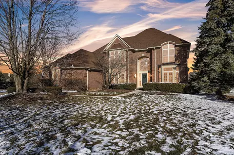 49044 Poppleton Ct, Canton, MI 48187