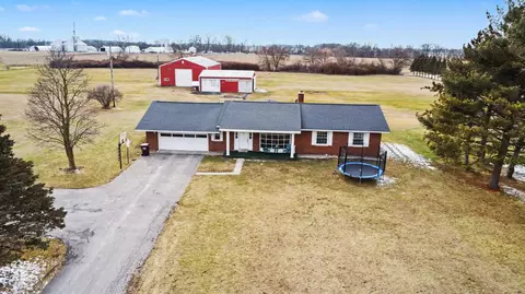 11329 Crowe Rd, Milan, MI 48160