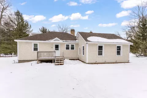4472 W Higgins Lake Dr, Gerrish, MI 48653