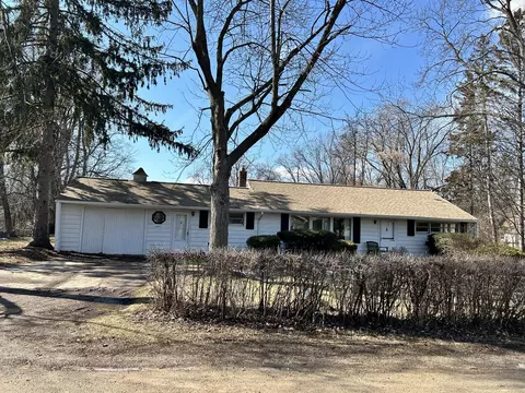 645 Allison Dr, Ann Arbor, MI 48103