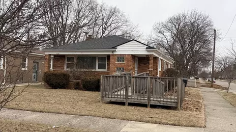 21700 Pembroke Ave, Detroit, MI 48219