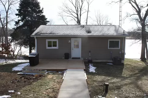 529 Timber Ln, Cambridge, MI 49230