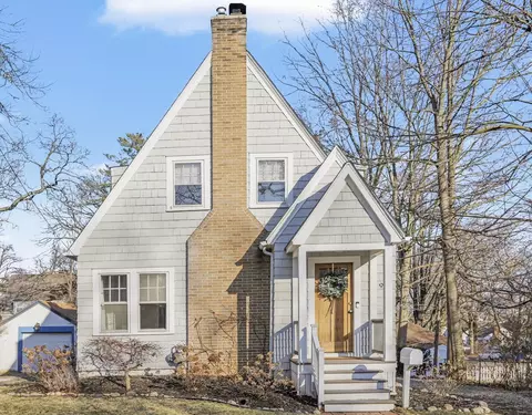919 5th St, Ann Arbor, MI 48103