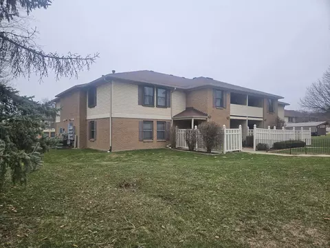 19645 Northridge Dr, Northville, MI 48167