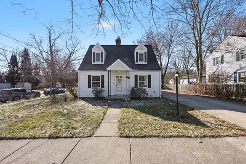 313 Territorial Rd, Manchester, MI 48158