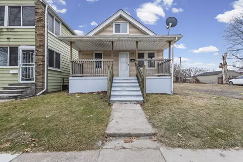 36 E Charlotte Ave, Ecorse, MI 48229