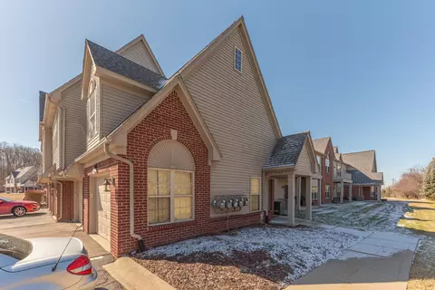 1537 Addington Ln, Pittsfield, MI 48108