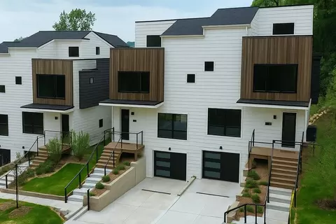 209 Sunset Rd, Ann Arbor, MI 48103