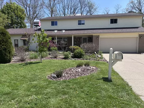 630 Archwood Dr, Ann Arbor, MI 48103