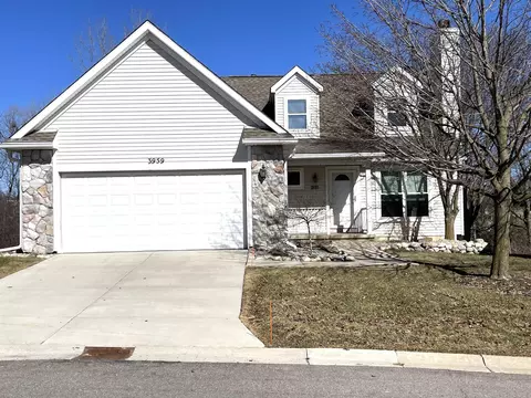 3959 Fox Glen Dr, Pittsfield, MI 48108