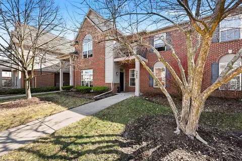 3083 Primrose Ln, Pittsfield, MI 48197