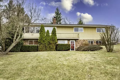 1358 Arroyo Dr, Ypsilanti, MI 48197