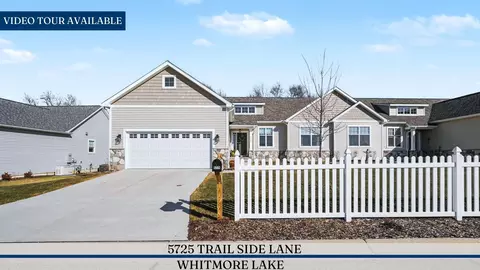 5725 Trail Side Ln, Hamburg, MI 48189
