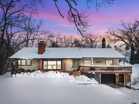 6928 Scotch Lake Dr, West Bloomfield, MI 48324