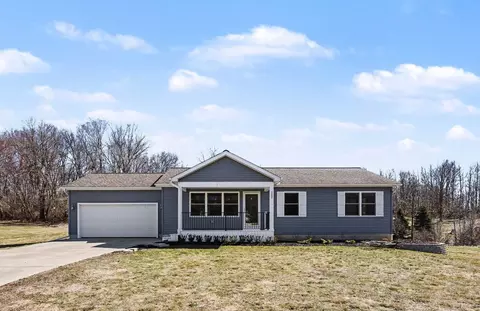 3007 Twin Meadows Dr, Leoni, MI 49201