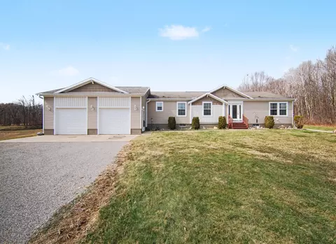 9492 Sayers Rd, Henrietta, MI 49259
