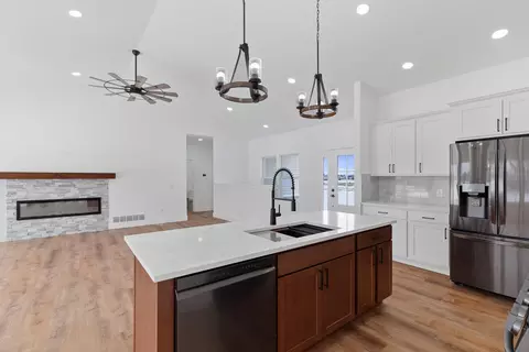 Kitchen - 4909 Schmitz Ct, Adrian, MI 49221 photo 5 of 5