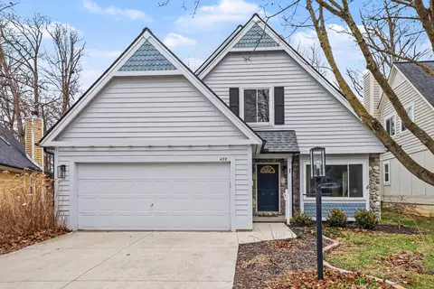 439 Sommerset Ct, Scio, MI 48103