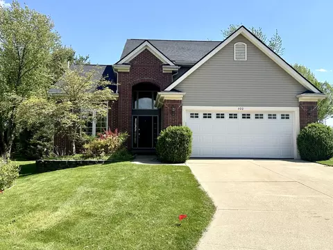 600 Bannock Ct, Saline, MI 48176