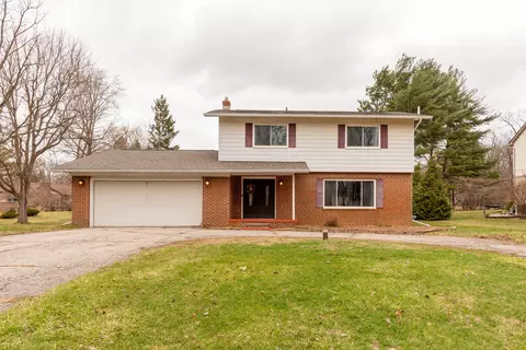 11021 Culver Rd, Brighton, MI 48114