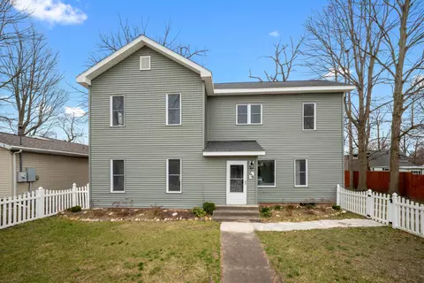 604 Orchard St, Dowagiac, MI 49047