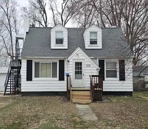 928 Ottawa Ave, Ypsilanti, MI 48198