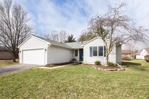 396 Berkshire Dr, Saline, MI 48176