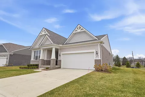 3464 Colt Dr, Ypsilanti, MI 48197