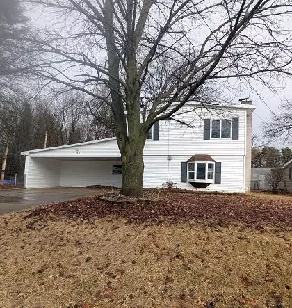 189 Ackerson Lake Dr, Jackson, MI 49201