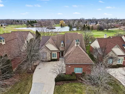 5421 Pinnacle Ct, Pittsfield, MI 48108