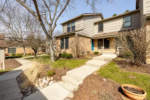 2254 Rivenoak Ct UNIT ANN, Ann Arbor, MI 48103