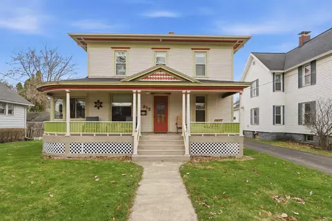312 Perry St, Albion, MI 49224