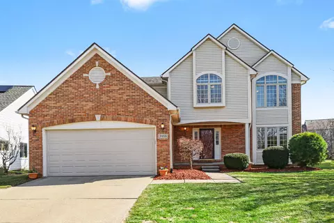5910 Cedar Ridge Dr, Scio, MI 48103