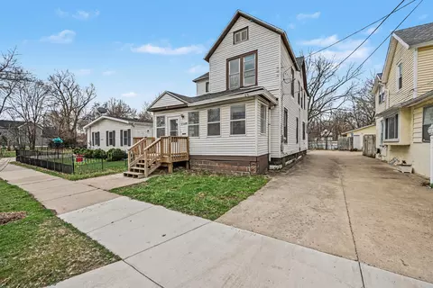 1349 Krom St, Kalamazoo, MI 49007