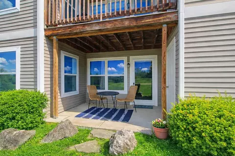 1295 Millbrook Trl, Pittsfield, MI 48108
