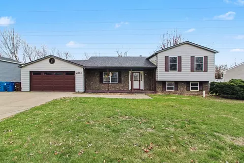 2551 Foster Ave, Pittsfield, MI 48108