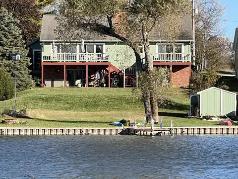 4149 Kim Dr, Adams, MI 49242