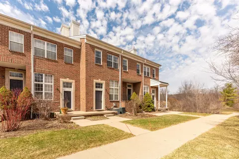 1867 Lindsay Ln, Ann Arbor, MI 48104