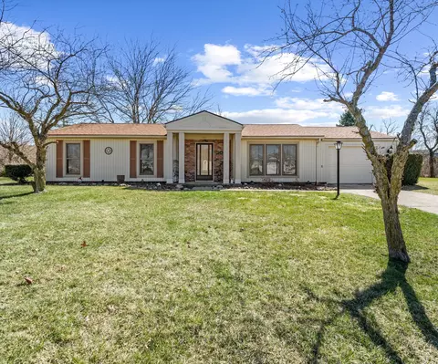 680 Leveque Cir, Carleton, MI 48117