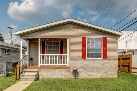 2040 Reo Ave, Lincoln Park, MI 48146