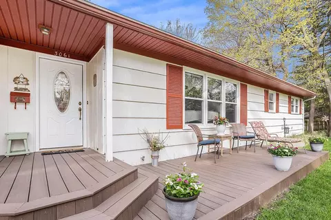 3061 Sherwood Ct, Muskegon, MI 49441