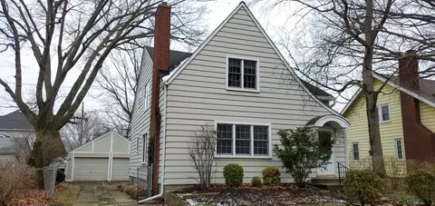 907 E Fifth St, Royal Oak, MI 48067