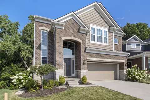 2865 Dillon Dr, Ann Arbor, MI 48105