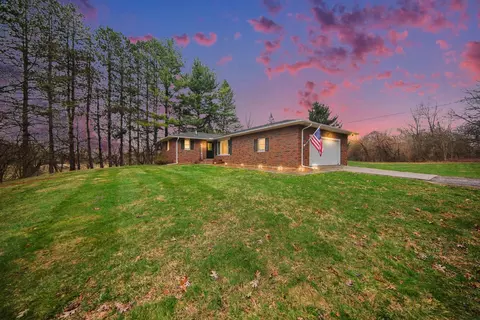 16151 Herman Rd, Manchester, MI 48158