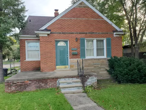 21980 Beechwood Ave, Eastpointe, MI 48021